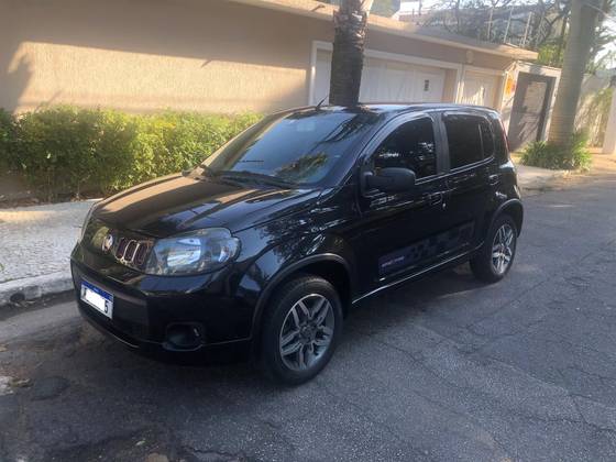 FIAT UNO 1.4 SPORTING 8V FLEX 4P MANUAL FIAT UNO 1.4 SPORTING 8V FLEX 4P MANUAL